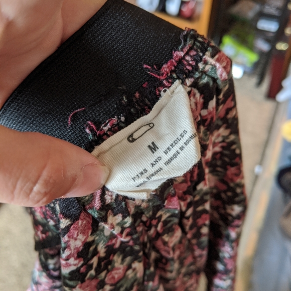 Urban Outfitters Floral Skater Skirt - Picture 2 of 4